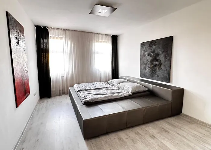 Moderny 156 M2 V Blizkosti Bratislavskeho Hradu