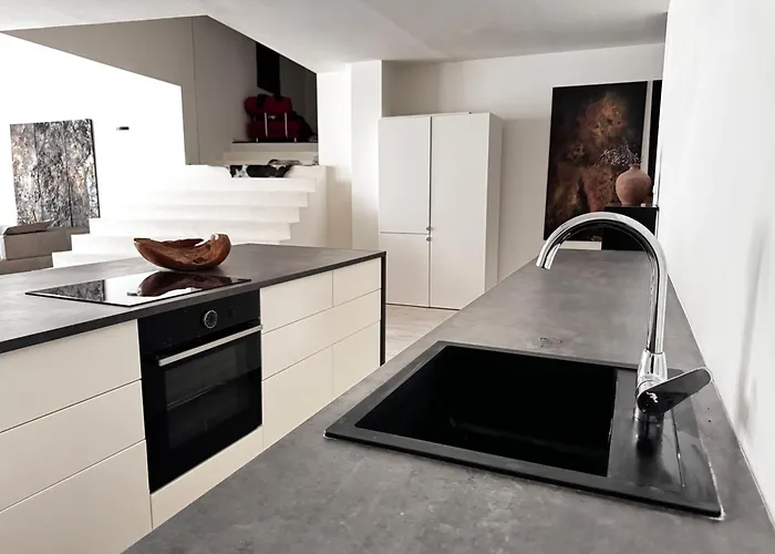 Moderny 156 M2 V Blizkosti Bratislavskeho Hradu Daire